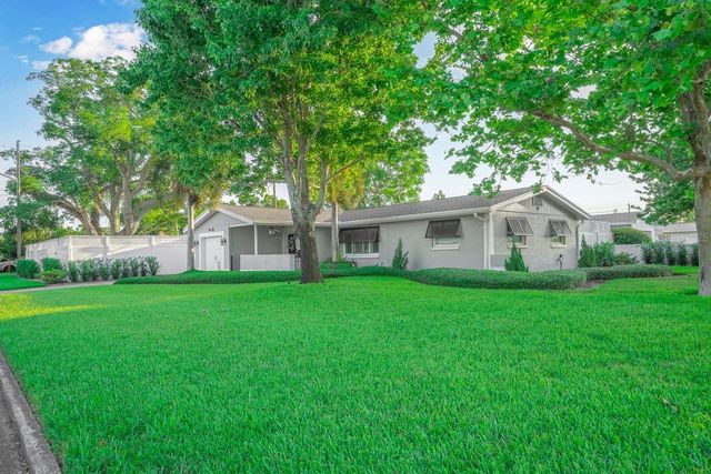 1150 48TH STREET N, St Petersburg, FL 33713