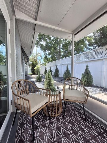 1150 48TH STREET N, St Petersburg, FL 33713
