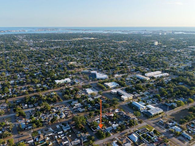 1150 48TH STREET N, St Petersburg, FL 33713