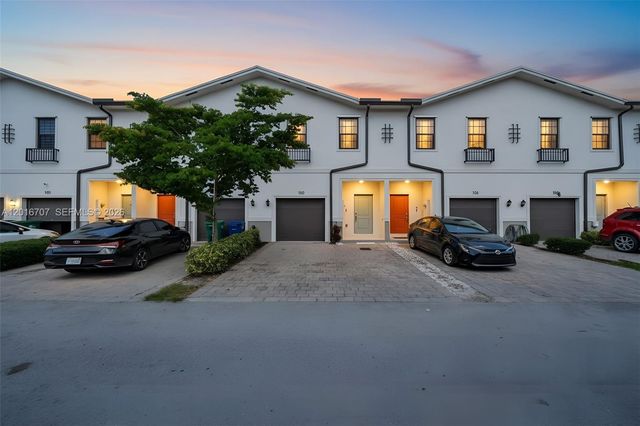 1130 SW 6th Ct, Homestead, FL 33034