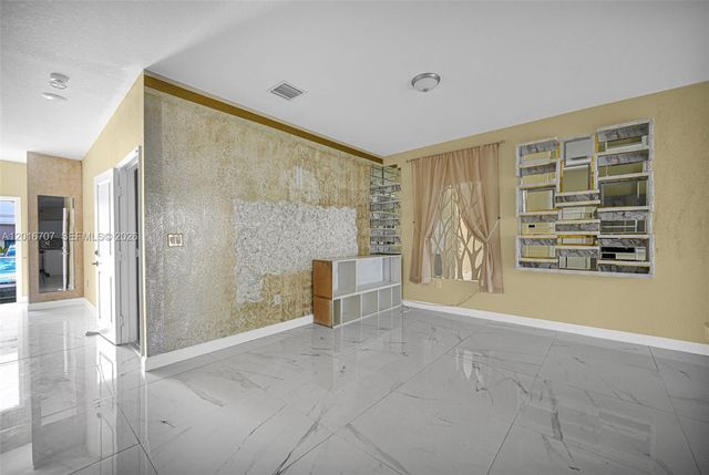 1130 SW 6th Ct, Homestead, FL 33034