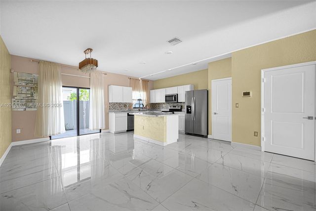 1130 SW 6th Ct, Homestead, FL 33034