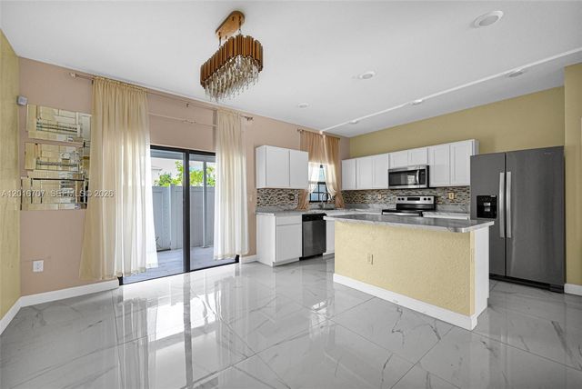 1130 SW 6th Ct, Homestead, FL 33034
