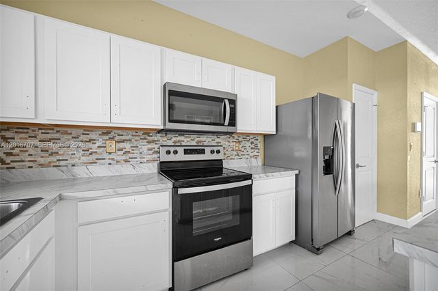 1130 SW 6th Ct, Homestead, FL 33034