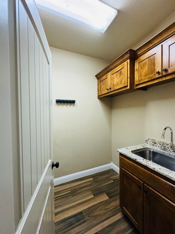 151 SMITH RD., Gladewater, TX 75647