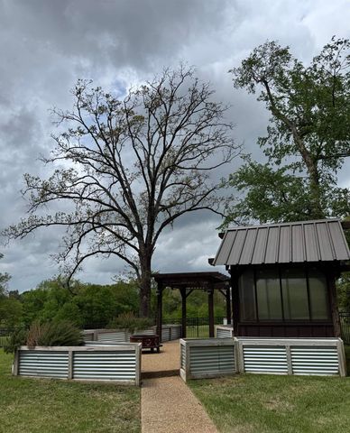 151 SMITH RD., Gladewater, TX 75647