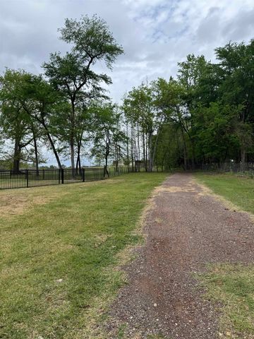 151 SMITH RD., Gladewater, TX 75647