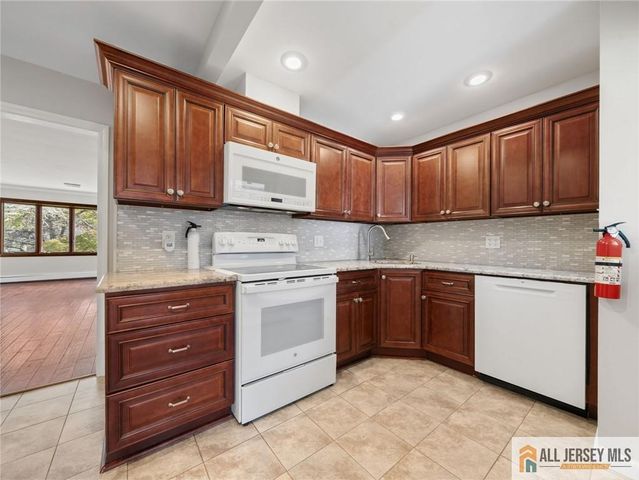 55 Gurley Road, Edison, NJ 08817