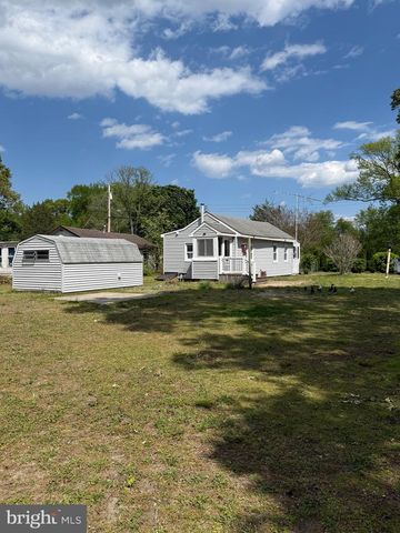 131 LAKESIDE AVE, Franklinville, NJ 08322