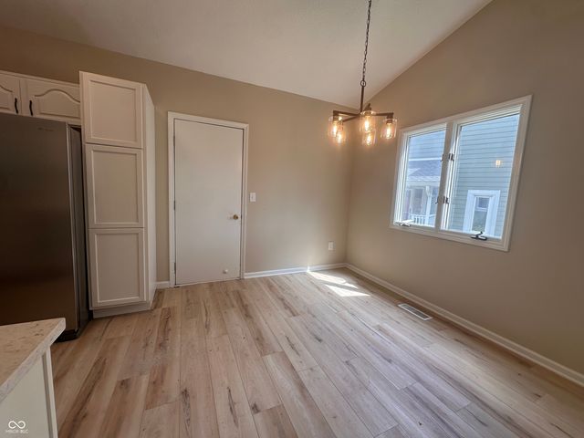 8138 Foxchase Circle, Indianapolis, IN 46256