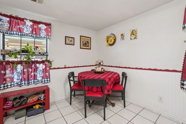 203 Walker Bend Road, Weatherford, TX 76088