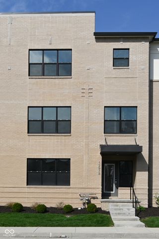 12978 Moultrie Street, Carmel, IN 46032