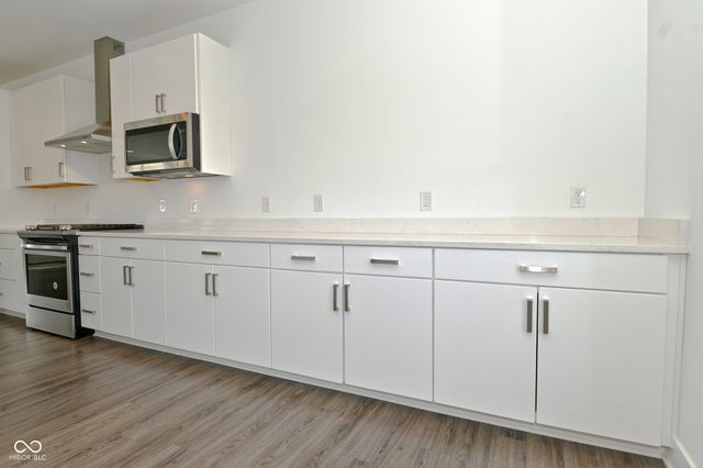12978 Moultrie Street, Carmel, IN 46032