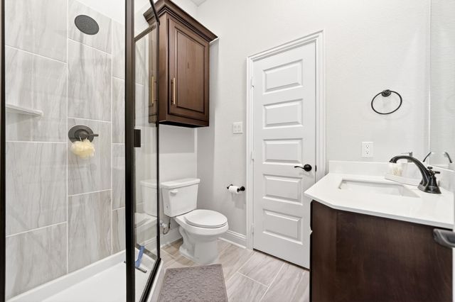 231 Heirloom Drive, Mclendon Chisholm, TX 75032