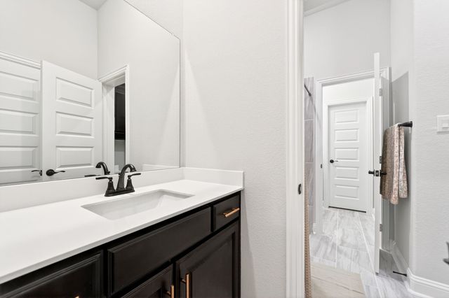 231 Heirloom Drive, Mclendon Chisholm, TX 75032