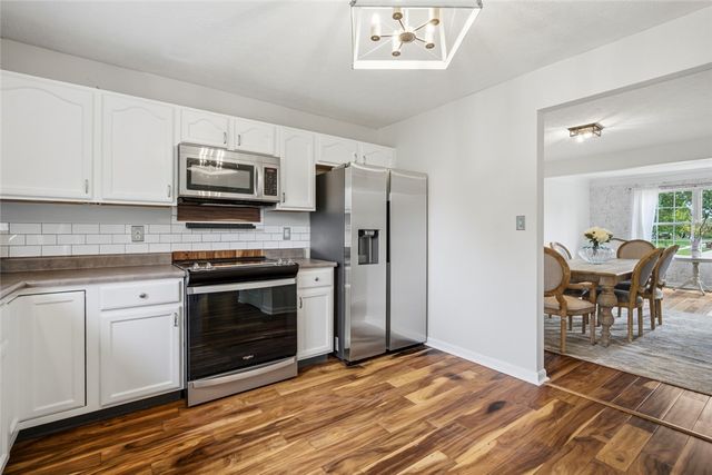 80 Cambridge Drive, Springboro, OH 45066
