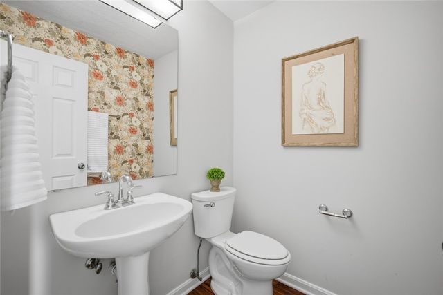 80 Cambridge Drive, Springboro, OH 45066