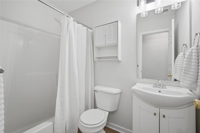 80 Cambridge Drive, Springboro, OH 45066