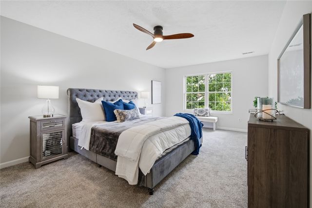 80 Cambridge Drive, Springboro, OH 45066