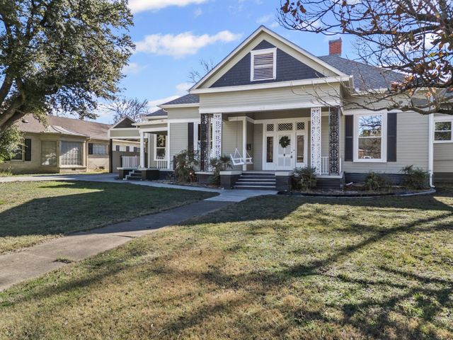 436 Craig Street, Hillsboro, TX 76645