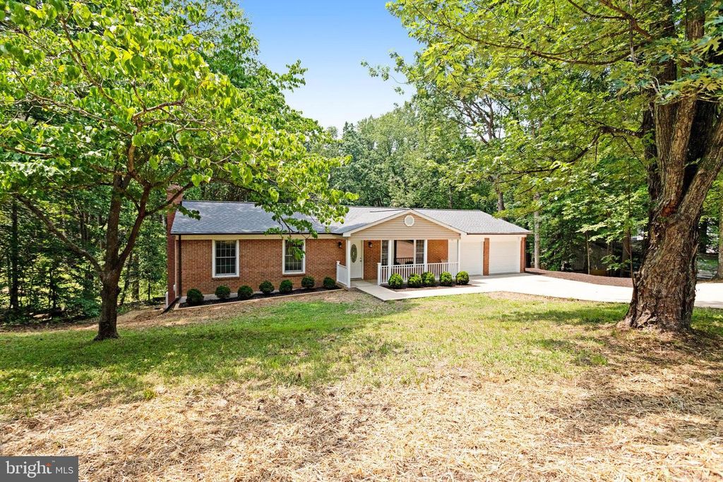 14583 LEARY ST, Nokesville, VA 20181