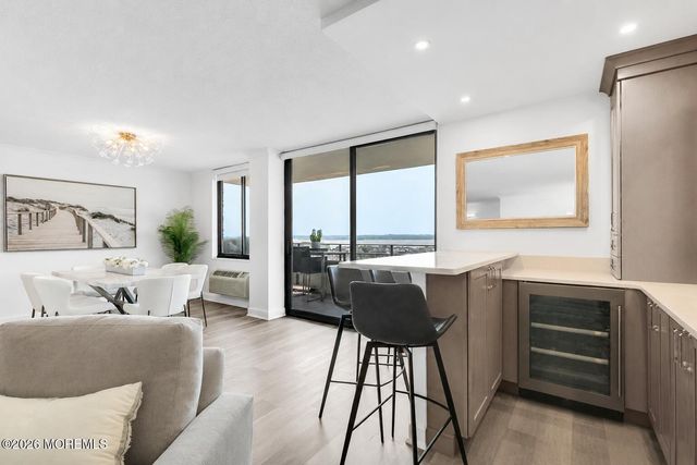 1 Channel Drive 1109, Monmouth Beach, NJ 07750