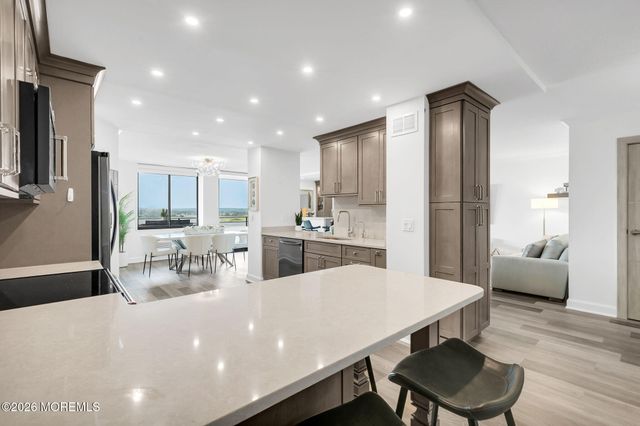 1 Channel Drive 1109, Monmouth Beach, NJ 07750