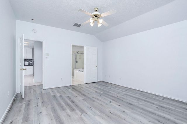 34 Tallow Hill Place, The Woodlands, TX 77382