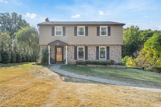 203 Nottingham Dr, Moon/crescent Twp, PA 15108