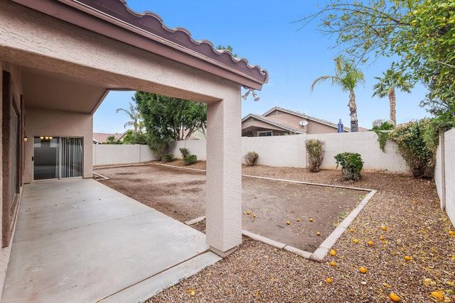 6794 W Quail Avenue, Glendale, AZ 85308