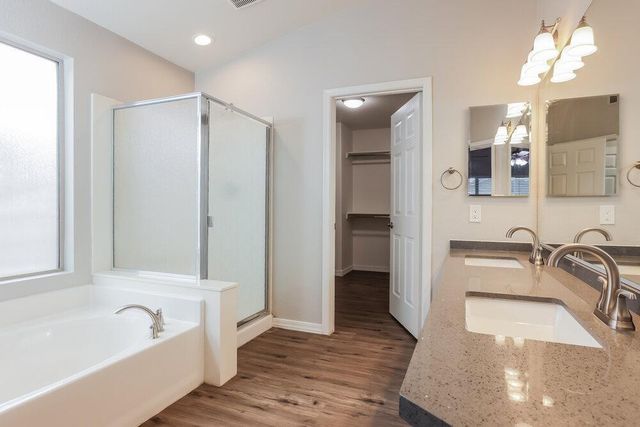 6794 W Quail Avenue, Glendale, AZ 85308