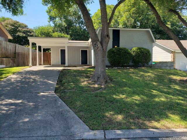 113 Little Oaks, San Antonio, TX 78233