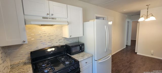 113 Little Oaks, San Antonio, TX 78233