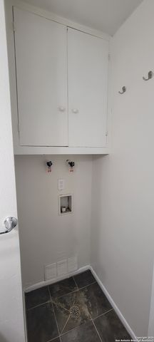 113 Little Oaks, San Antonio, TX 78233