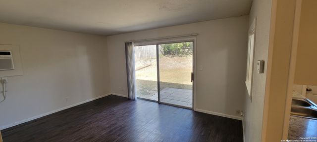 113 Little Oaks, San Antonio, TX 78233