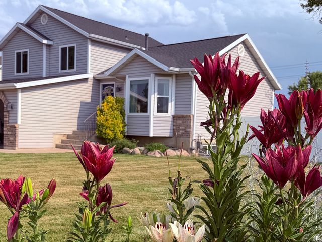 835 W 150 S, Clearfield, UT 84015