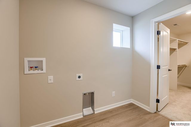 11003 N 159 Avenue, Bennington, NE 68007