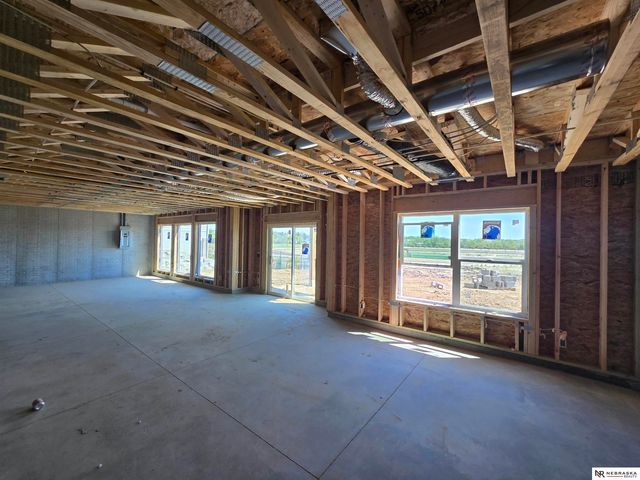 11003 N 159 Avenue, Bennington, NE 68007