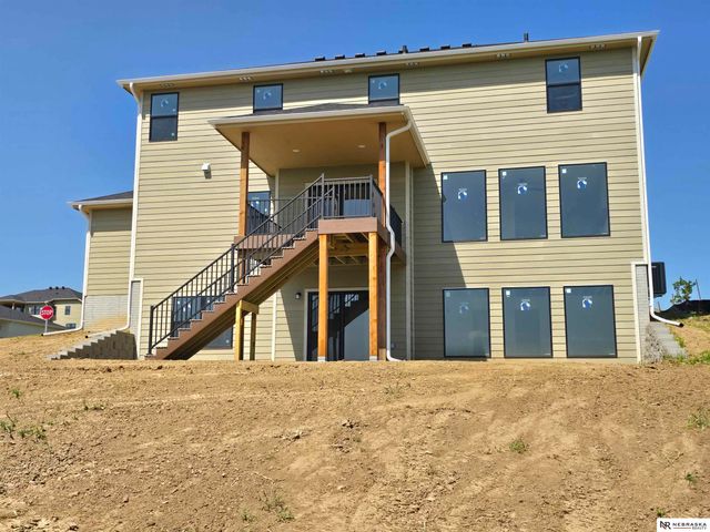 11003 N 159 Avenue, Bennington, NE 68007
