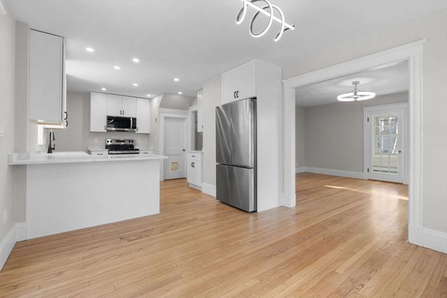 64 Stetson Avenue, Swampscott, MA 01907