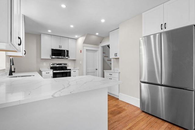 64 Stetson Avenue, Swampscott, MA 01907