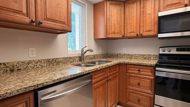 1694 SE Green Acres Cir Apt GG101, Port St Lucie, FL 34952