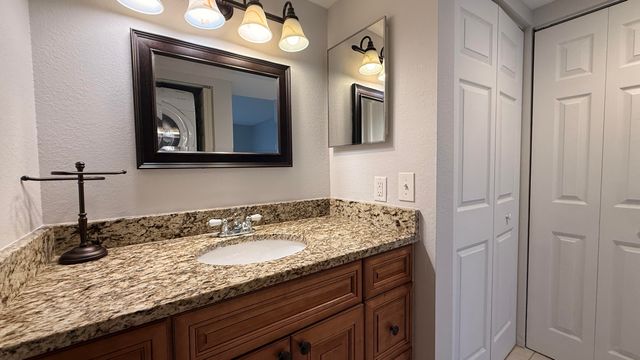 1694 SE Green Acres Cir Apt GG101, Port St Lucie, FL 34952