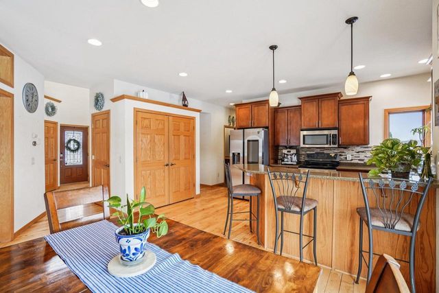 N8544 Story Ridge Court, Belleville, WI 53508