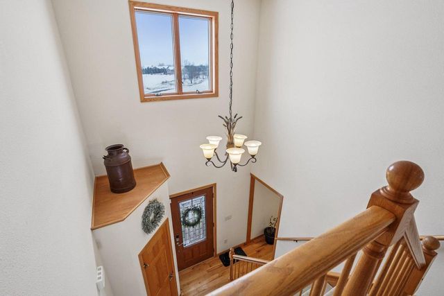 N8544 Story Ridge Court, Belleville, WI 53508