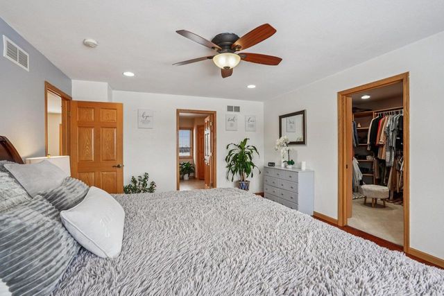 N8544 Story Ridge Court, Belleville, WI 53508