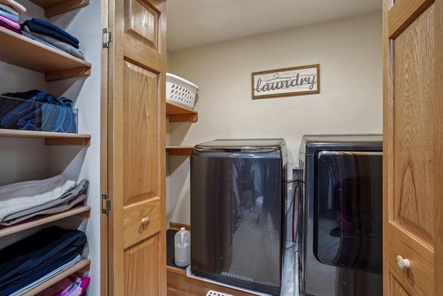 N8544 Story Ridge Court, Belleville, WI 53508