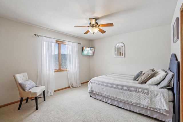 N8544 Story Ridge Court, Belleville, WI 53508