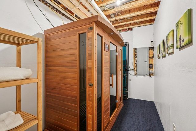 N8544 Story Ridge Court, Belleville, WI 53508