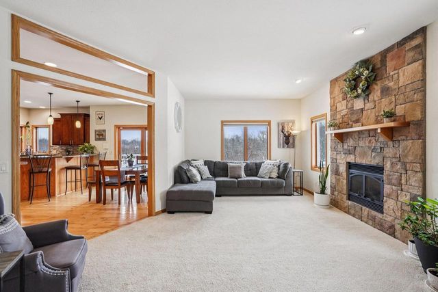 N8544 Story Ridge Court, Belleville, WI 53508